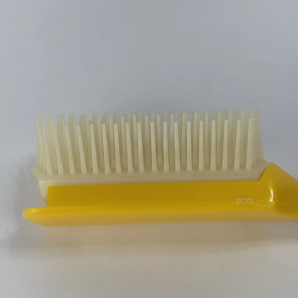 Vintage Goody Hair Brush Flare Bristles Yellow 8